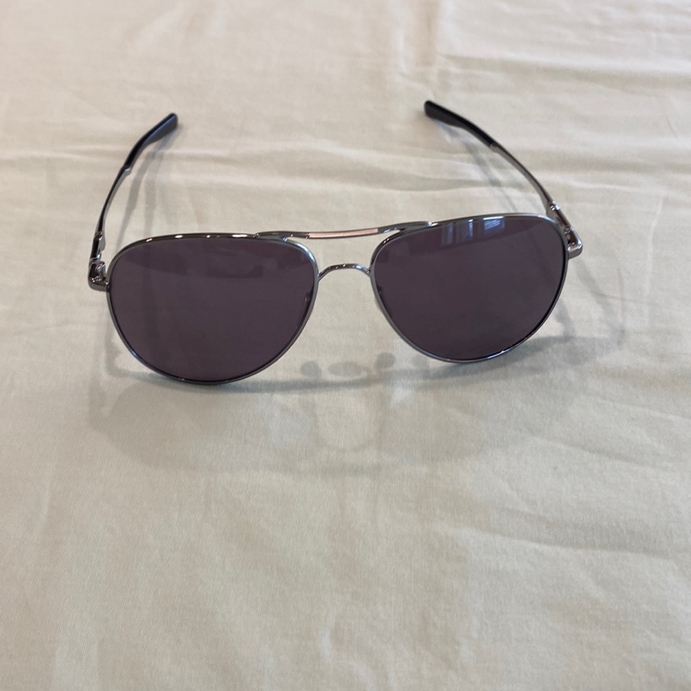 Oakley Unisex Sunglasses
